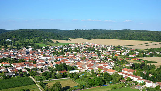 Une vue générale de la commune de Vignot en Meuse