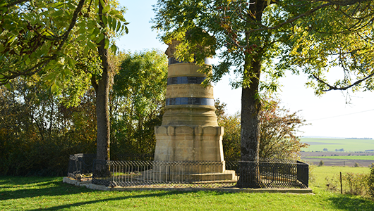 Monument du 20e régiment d'infanterie Brandebourgeois à Vionville dans la commune de Rezonville-Vionville en Moselle