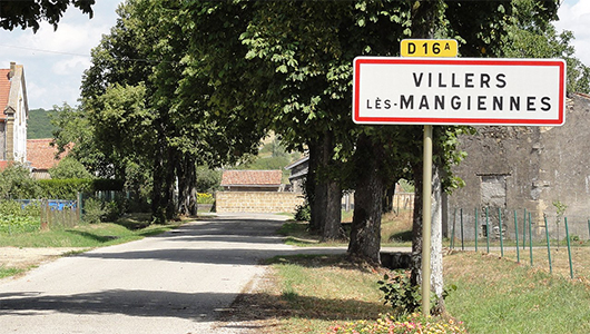 Une vue de l'entrée de la commune de Villers-lès-Mangienne en Meuse
