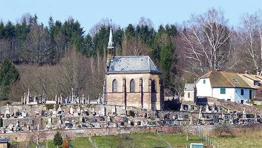 La chapelle Sainte-Marguerite dans le cimetière d'Abreschviller en Moselle