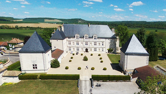 Le château de Montbras en Meurthe et Moselle